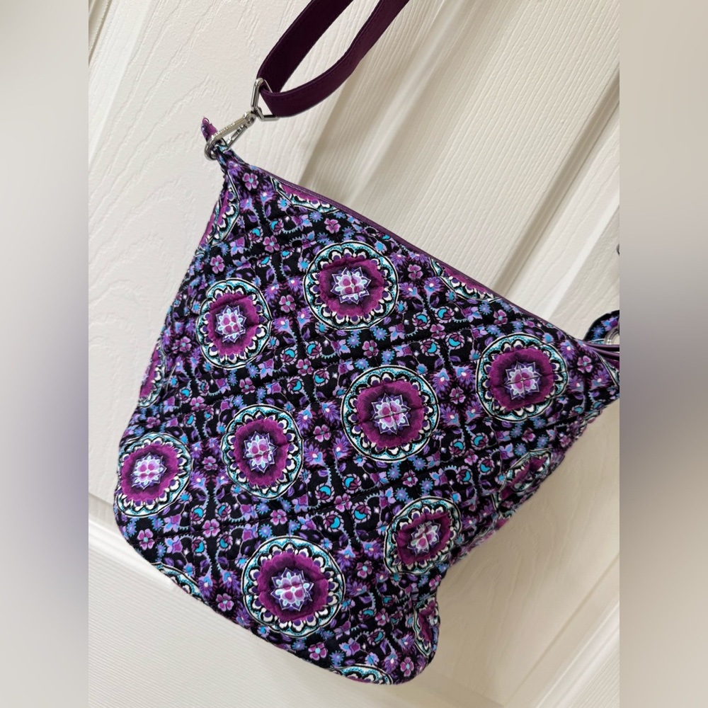 EUC Vera Bradley Small Hobo
